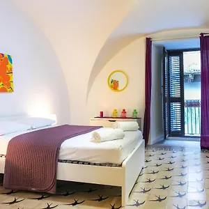 the-house.sicilyhotelsitaly.net/