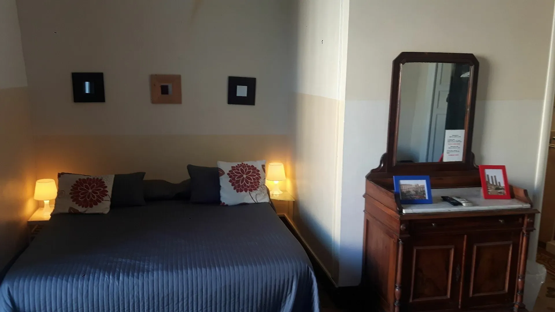 Da Gianni E Lucia Rooms With Bathroom In The City Center Catania Guest house